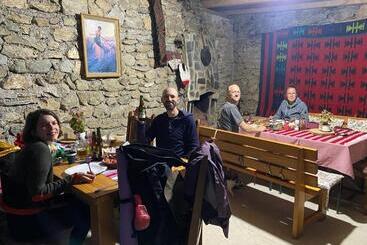 هاستل Guest House Bozvill