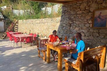 هاستل Guest House Bozvill