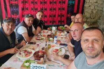 هاستل Guest House Bozvill