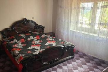 هاستل Guest House Bozvill