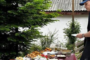 هاستل Guest House Bozvill