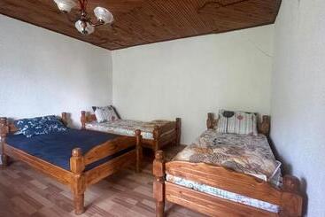 هاستل Guest House Bozvill
