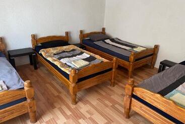 هاستل Guest House Bozvill
