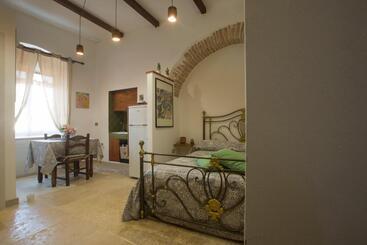 تختخواب و صبحانه Suite Le Dimore Di Talos