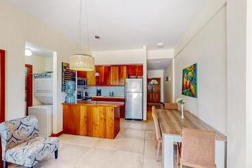 هتل A1 At Blue Water Beach Villas