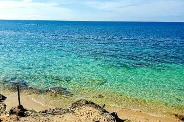 Evelin S On The Beach - Montego Bay