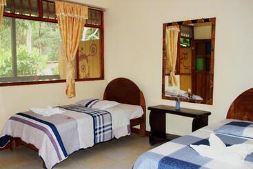 هتل Paraiso Pilcopata Inn