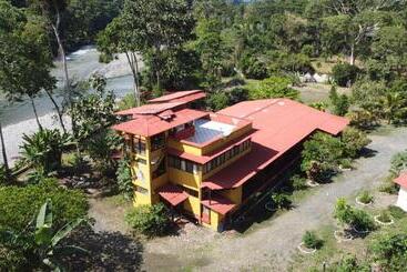 هتل Paraiso Pilcopata Inn