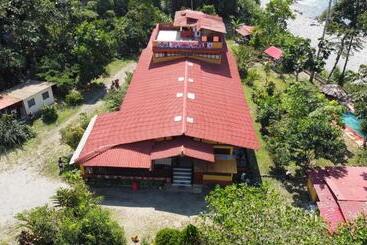 هتل Paraiso Pilcopata Inn