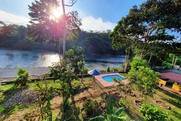 هتل Paraiso Pilcopata Inn