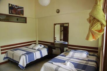 هتل Paraiso Pilcopata Inn