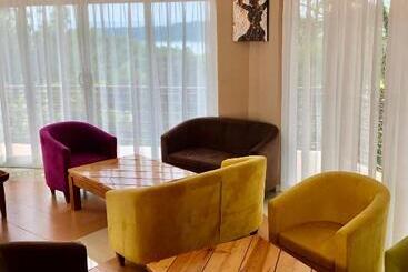 هتل The Address Resort