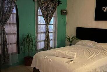 پانسیون Hostal Casa Tete