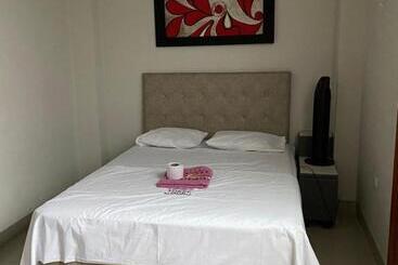 پانسیون Latorre Hostal