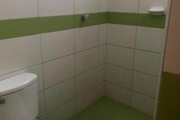 پانسیون Latorre Hostal