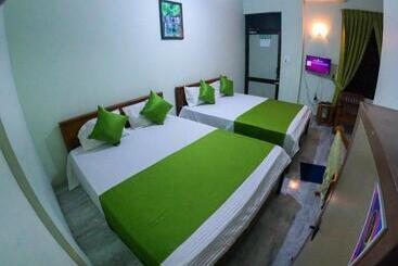 پانسیون Samara Guest Inn