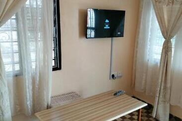 پانسیون Voi Highway Bnb