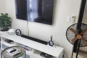 Eastwood Global Plaza Luxury Residence