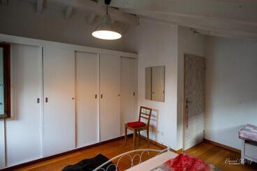 住宿加早餐  Zimmer Mit Eigenem Badezimmer