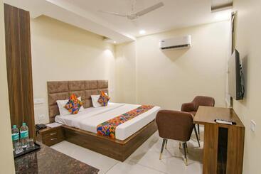 Fabhotel Prism Grand