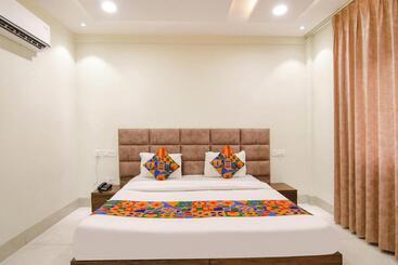 Fabhotel Prism Grand
