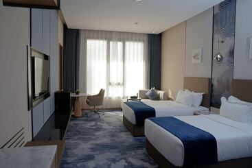 هتل Best Western Plus Danat Almansak