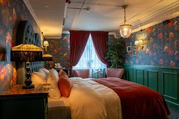 هتل Charmante   Skostredet Hôtel