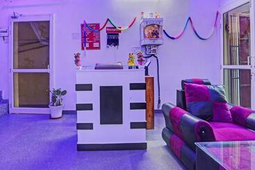 هتل Oyo Ajay Guest House