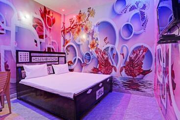 هتل Oyo Ajay Guest House