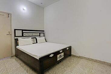 هتل Oyo Ajay Guest House