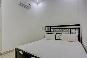 هتل Oyo Ajay Guest House