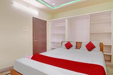 酒店 Oyo Flagship Bgs Guest House