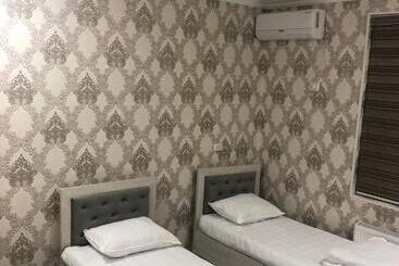 Nur Hostel