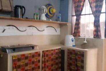 پانسیون Fresh Fruit Home