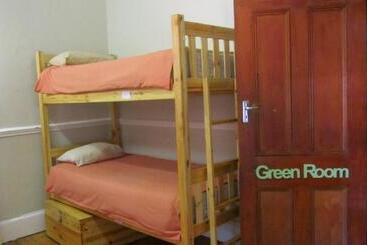 旅馆 Green Elephant Backpackers