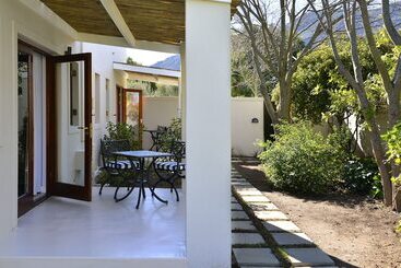 تختخواب و صبحانه Residence Vive La Vie