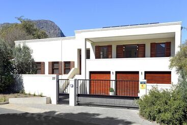 تختخواب و صبحانه Residence Vive La Vie