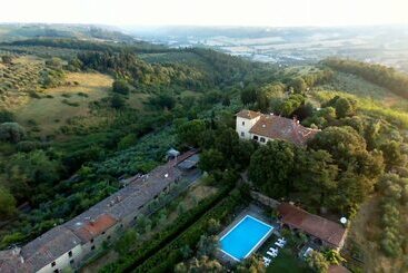 تختخواب و صبحانه Villa Fillinelle