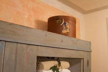 تختخواب و صبحانه Villa Fillinelle