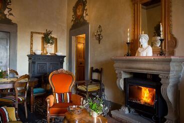 تختخواب و صبحانه Villa Fillinelle