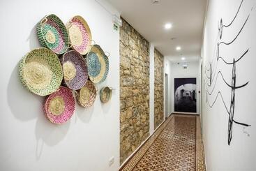 مسافرخانه Loulé Coreto Guesthouse