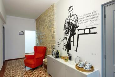 مسافرخانه Loulé Coreto Guesthouse