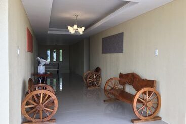 هتل Alta Bohol Garden Resort