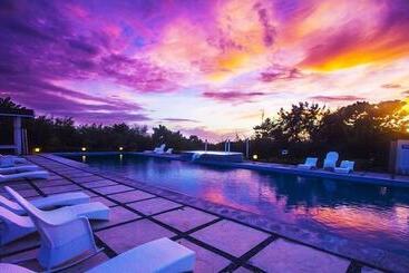 هتل Alta Bohol Garden Resort