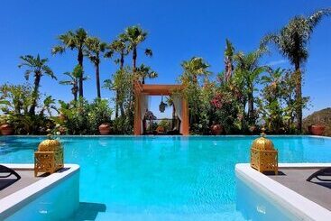 هتل Ddg Retreat