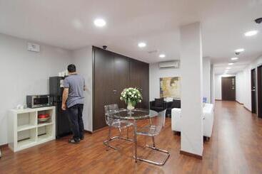 هتل Dormavalencia Hostel Regne