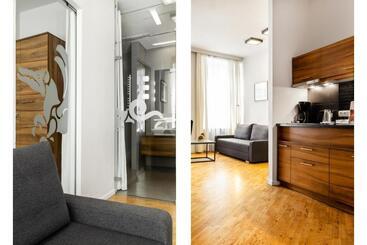 هتل Krakow For You Main Square Apartments