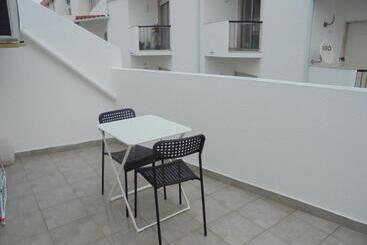هتل Lagos City Center Guest House & Hostel