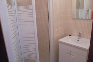 هتل Lagos City Center Guest House & Hostel