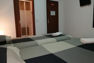 هتل Lagos City Center Guest House & Hostel